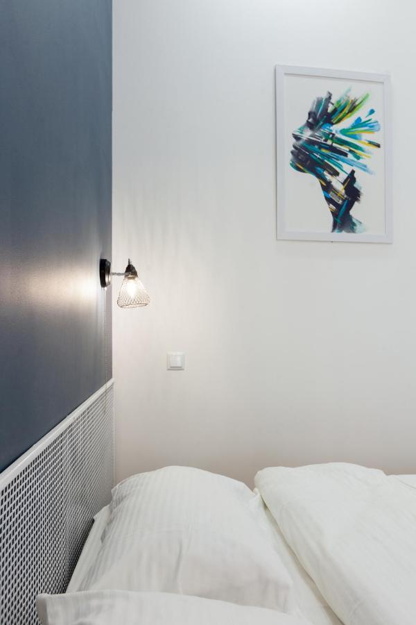 לבוב Leogrand Apartments On Khmelnytskoho 11 מראה חיצוני תמונה