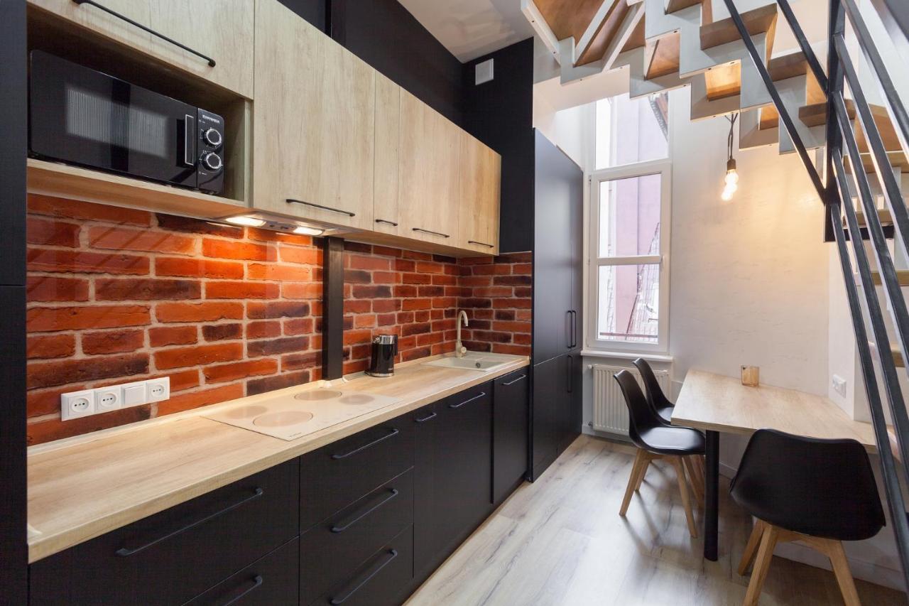 לבוב Leogrand Apartments On Khmelnytskoho 11 מראה חיצוני תמונה